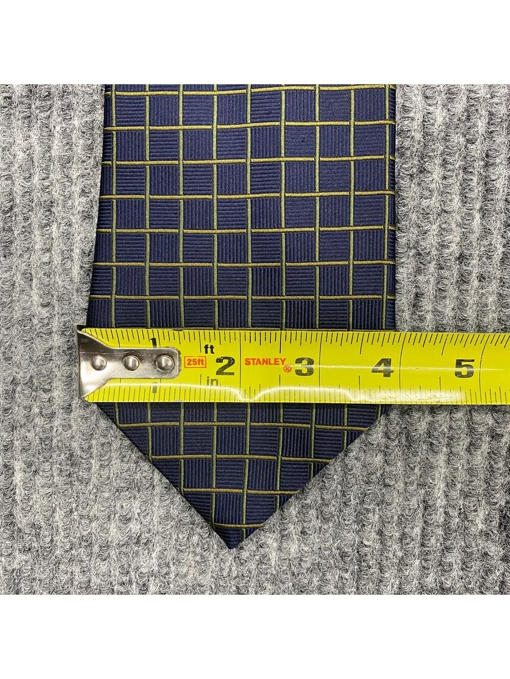 Brooks Brothers Makers Necktie Navy Olive Green Grid Check Textured Silk Tie USA